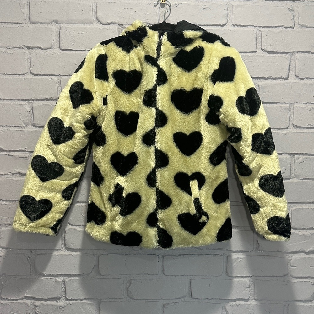 NWOT Madden Girl Kids Heart Pattern Fleece Jacket - Black and Cream size 14/16